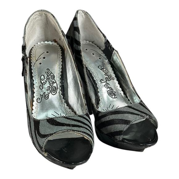 Y2K Naughty Monkey Portia Grey Black Size 7.5 Vintage Zebra Print Stiletto Used - Picture 8 of 15
